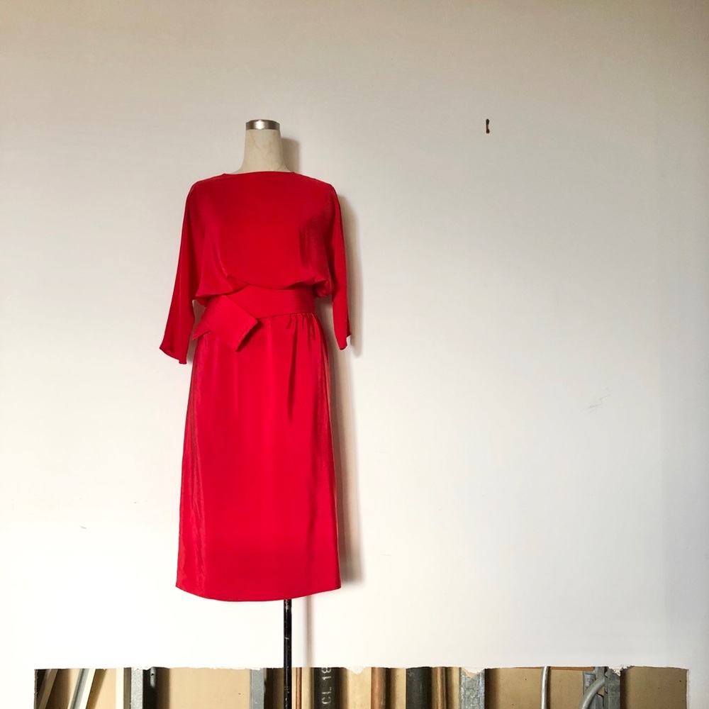 Tyfoon International Inc - Vintage Red Silk Dress